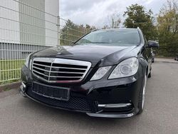 Schwarz Gebraucht 2012 Mercedes E500 Sport Kombi | 21.900 € (Fairer Preis)
