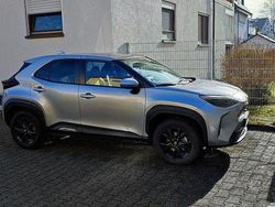 Silber Gebraucht 2021 Toyota Yaris Cross Elegant SUV | 21.800 € (Fairer Preis)