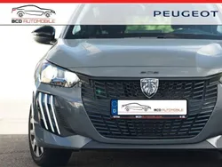 Grau Gebraucht 2024 Peugeot 208 Active Kleinwagen | 15.590 € (Guter Preis)