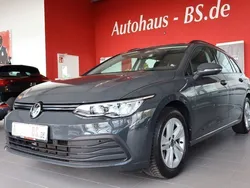 Grau Gebraucht 2023 VW Golf VIII Life Kombi | 23.450 € (Guter Preis)