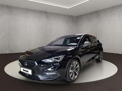 Midnight schwarz metallic Neu 2025 Seat Leon FR Limousine | 31.800 € (Fairer Preis)