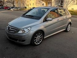 Silber Gebraucht 2006 Mercedes B200 Van / Kleinbus | 2.500 € (Superpreis)