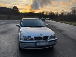 Silber Gebraucht 2004 BMW 320 Kombi | 2.500 € (Guter Preis)