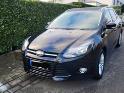 Schwarz Gebraucht 2013 Ford Focus Titanium Kombi | 7.600 € (Etwas zu teuer)