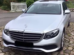 Grau Gebraucht 2019 Mercedes E200 Kombi | 24.600 € (Superpreis)