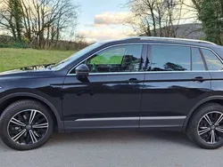 Schwarz Gebraucht 2023 VW Tiguan Move SUV | 30.000 € (Guter Preis)