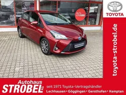 Toyota Yaris Hybrid