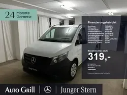 Arktikweiss Gebraucht 2023 Mercedes Vito Van / Kleinbus | 34.843 € (Guter Preis)