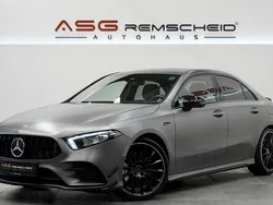 Grau Gebraucht 2020 Mercedes A35 AMG AMG Limousine | 37.900 € (Fairer Preis)