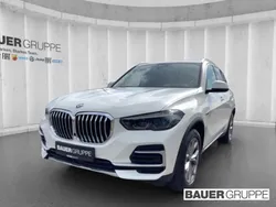 Weiss Gebraucht 2022 BMW X5 xLine SUV | 51.630 € (Superpreis)