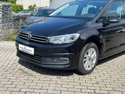 Schwarz Gebraucht 2021 VW Touran Comfortline Van / Kleinbus | 16.499 € (Superpreis)