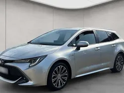 Silber Gebraucht 2021 Toyota Corolla Team Kombi | 21.940 € (Fairer Preis)