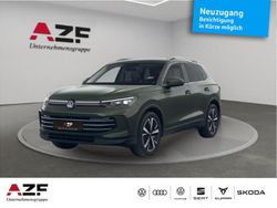 Grün Neu 2025 VW Tiguan Elegance SUV | 69.595 €
