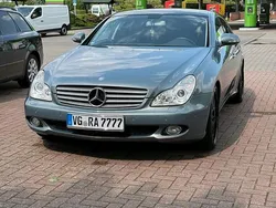 Grau Gebraucht 2004 Mercedes 350 Coupé | 8.300 €