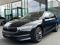 Schwarz Gebraucht 2024 Skoda Octavia Selection Kombi | 29.890 € (Superpreis)