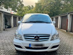 Weiß Gebraucht 2013 Mercedes Viano Van / Kleinbus | 20.000 € (Etwas zu teuer)