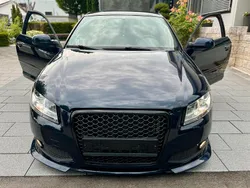 Blau Gebraucht 2011 Audi A3 Sport Limousine | 4.400 €