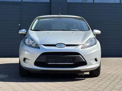 Silber Gebraucht 2010 Ford Fiesta Trend Kleinwagen | 2.450 € (Superpreis)