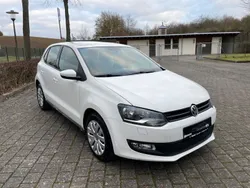 Weiß Gebraucht 2010 VW Polo Comfortline Limousine | 3.799 € (Fairer Preis)