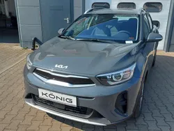 Grau Gebraucht 2022 Kia Stonic Vision SUV | 14.499 €
