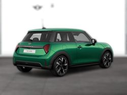 Metallic Gebraucht 2024 Mini Cooper Kleinwagen | 28.170 € (Fairer Preis)
