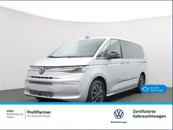 Silber Gebraucht 2024 VW Multivan Style Van / Kleinbus | 56.550 € (Fairer Preis)