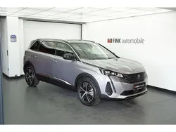 Grau Gebraucht 2023 Peugeot 5008 GT Van / Kleinbus | 26.790 € (Superpreis)