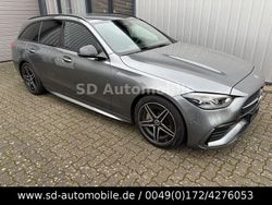 Grau Gebraucht 2023 Mercedes C200 AMG line Kombi | 33.890 € (Etwas zu teuer)