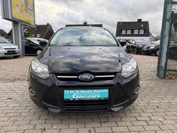 Pantherschwarz metallic Gebraucht 2011 Ford Focus Titanium Kleinwagen | 3.499 € (Fairer Preis)