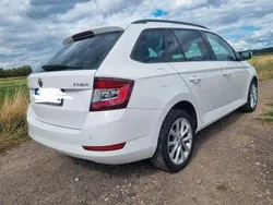 Weiß Gebraucht 2018 Skoda Fabia Style Kombi | 8.990 € (Guter Preis)