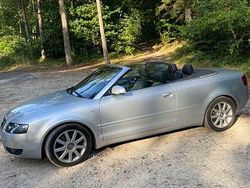 Silber Gebraucht 2002 Audi A4 Cabriolet Cabrio | 4.900 € (Fairer Preis)