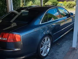 Grau Gebraucht 2007 Audi S8 Limousine | 20.000 € (Teuer)