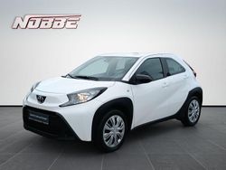 Weiß Neu 2025 Toyota Aygo X X-play SUV | 17.765 € (Fairer Preis)