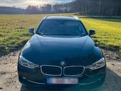 Schwarz Gebraucht 2018 BMW 318 Sport Line Kombi | 13.000 € (Guter Preis)