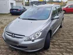 Grau Gebraucht 2005 Peugeot 307 Kombi | 3.900 € (Teuer)