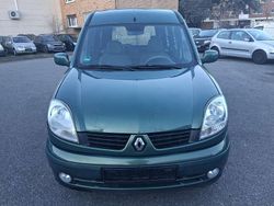 Grün Gebraucht 2007 Renault Kangoo Privilege Kombi | 2.850 € (Fairer Preis)