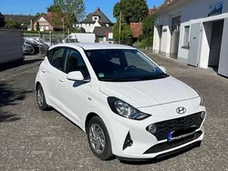 Weiß Gebraucht 2021 Hyundai i10 Select Kleinwagen | 9.900 € (Guter Preis)