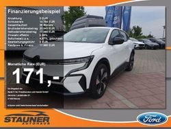 Weiß Gebraucht 2022 Renault Megane E-Tech Equilibre Limousine | 17.980 € (Guter Preis)