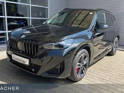 Saphirschwarz metallic Gebraucht 2024 BMW X1 M Sport SUV | 54.990 € (Teuer)