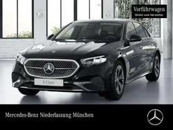 Schwarz Gebraucht 2025 Mercedes E220 Avantgarde Limousine | 52.890 € (Guter Preis)