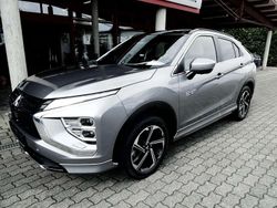 Grau Gebraucht 2021 Mitsubishi Eclipse Cross Top SUV | 21.990 € (Etwas zu teuer)