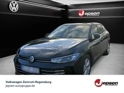 Grenadillschwarz metallic Gebraucht 2024 VW Passat Business Kombi | 42.770 €