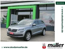Grau (business grau metallic) Gebraucht 2018 Skoda Kodiaq Style SUV | 23.890 € (Fairer Preis)