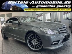 Grau Gebraucht 2011 Mercedes E350 AMG line Coupé | 12.450 € (Guter Preis)