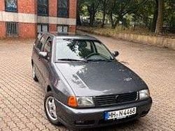 Grau Gebraucht 1997 VW Polo Kombi | 1.600 € (Fairer Preis)