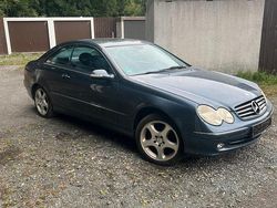 Blau Gebraucht 2005 Mercedes CLK200 Cabrio | 1.450 €