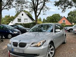 Grau Gebraucht 2008 BMW 530 Kombi | 3.400 € (Superpreis)