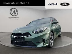 Grün Neu 2024 Kia Ceed Sportswagon Spirit Kombi | 29.990 € (Fairer Preis)
