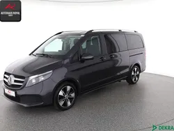 Grau Gebraucht 2021 Mercedes V220 Van / Kleinbus | 39.880 € (Fairer Preis)