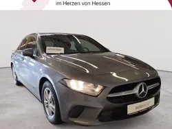 Mountaingrau metallic Gebraucht 2019 Mercedes A180 Style Limousine | 16.990 € (Guter Preis)